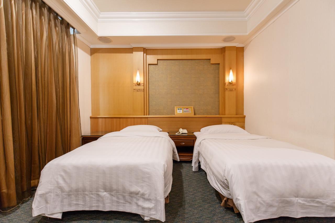 Champion Hotel Taipei Exterior photo